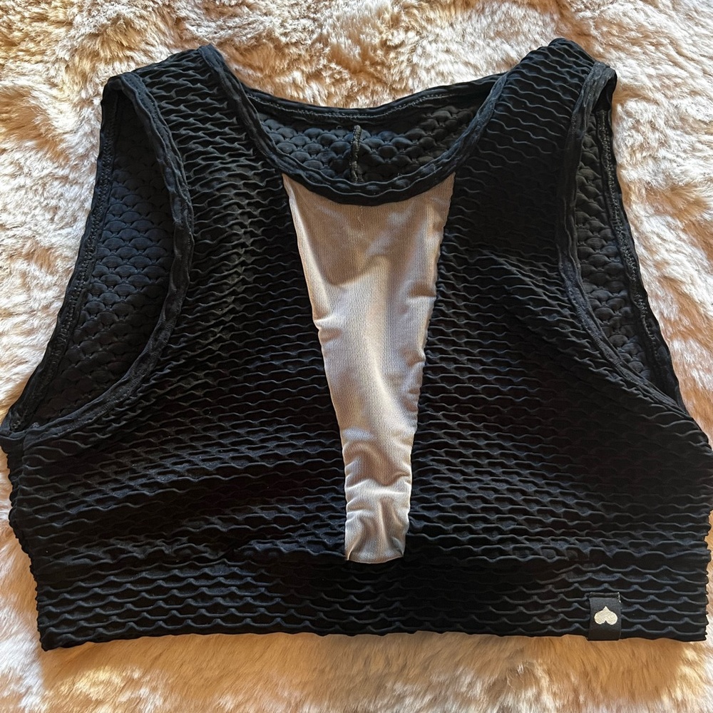 Booty by Brabants Black & Silver Textured Sport Bra